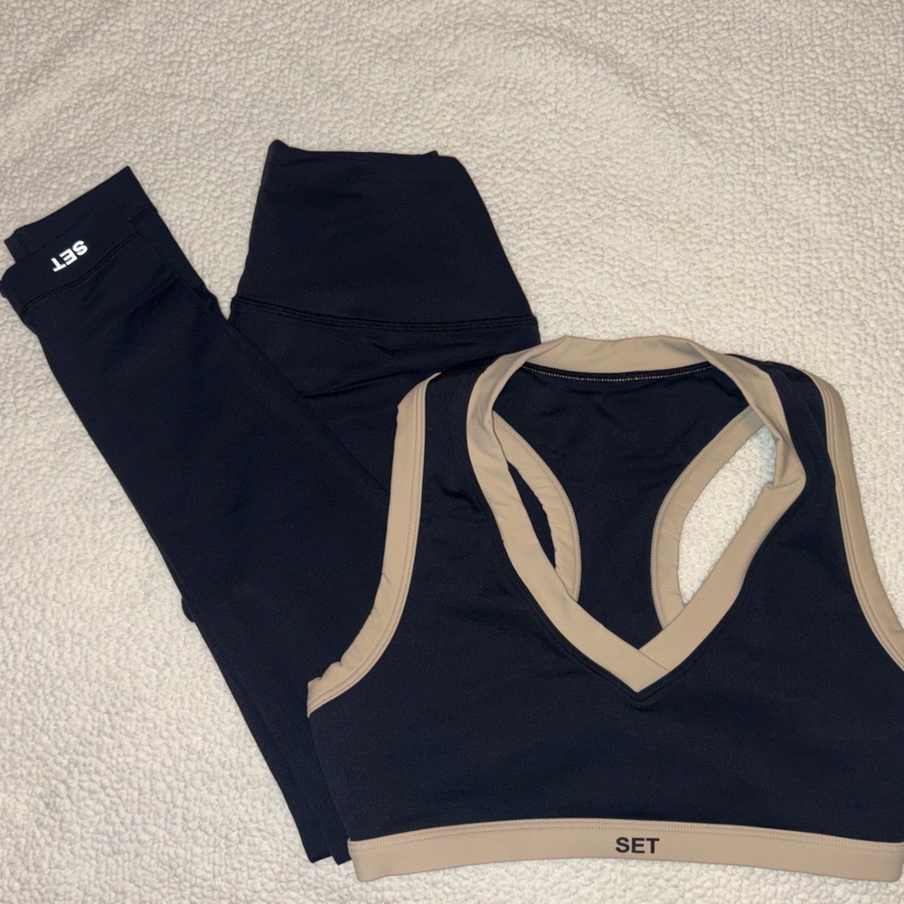 SET Active Black and Tan Sports Bra and Leggings
